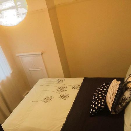 North London Cottage エクステリア 写真