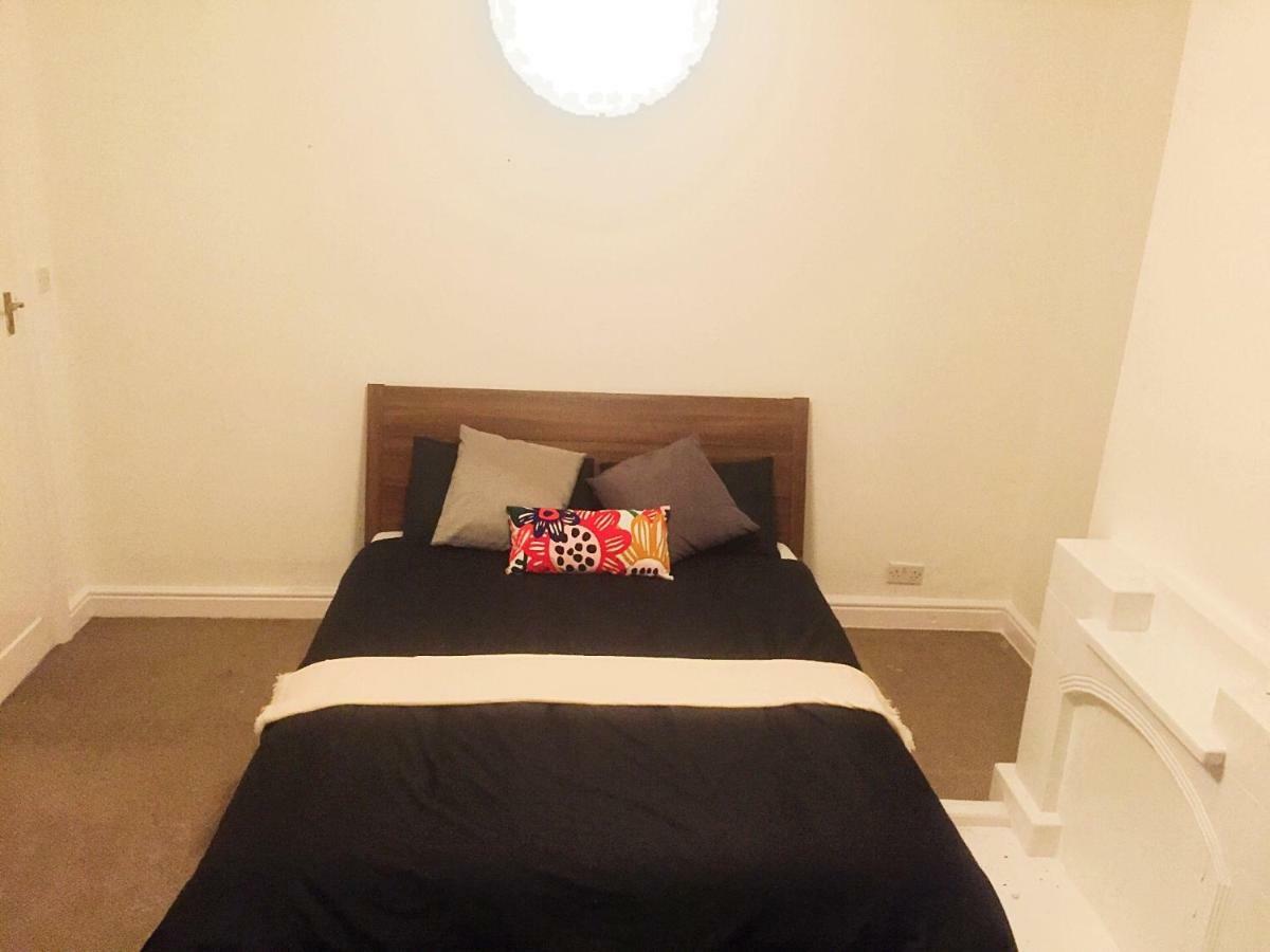 North London Cottage エクステリア 写真