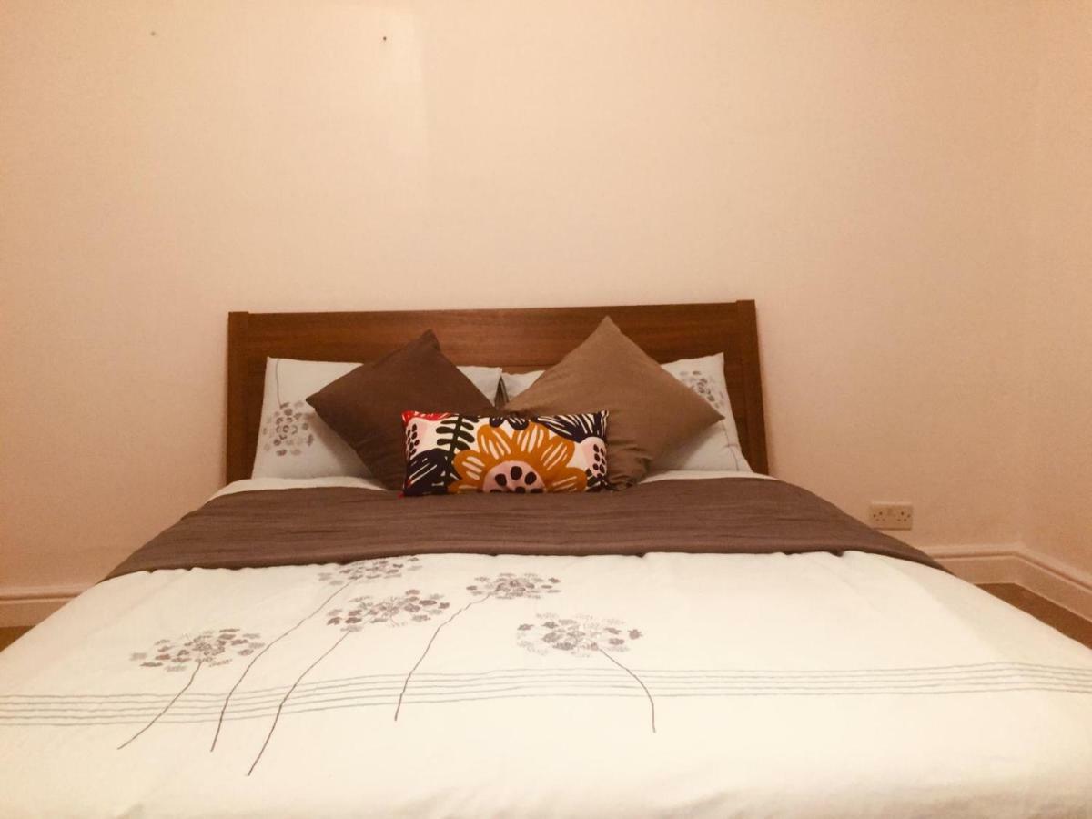 North London Cottage エクステリア 写真